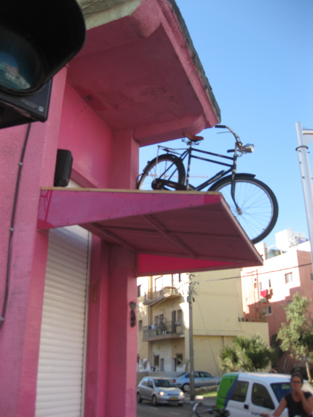 Vélos suspendus de Tel Aviv