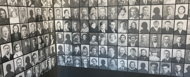 Présumé décédé à Auschwitz, une exposition sur les 733 juifs de Liège assassinés